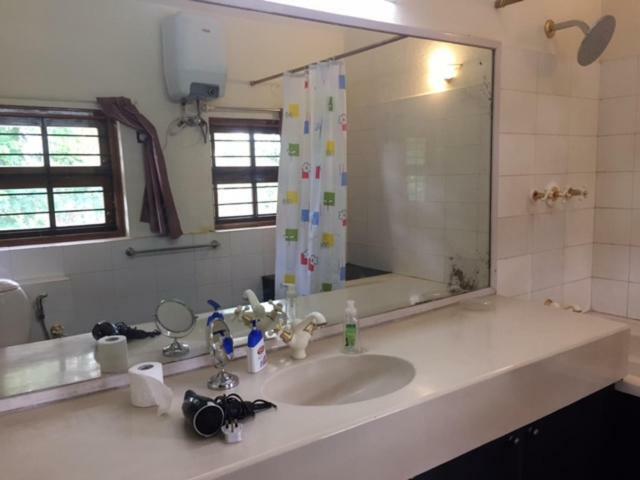 Villa Serena Bangalore Exteriör bild