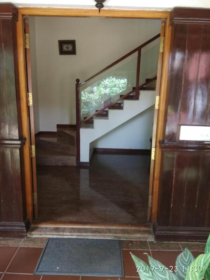 Villa Serena Bangalore Exteriör bild